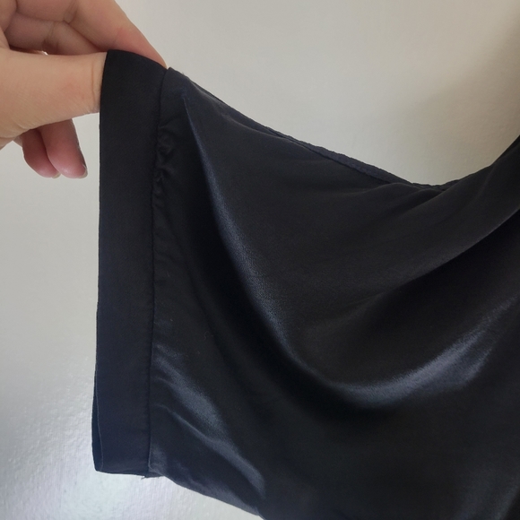 aNYcase Black Batwing Heavy Satin Blouse - Picture 6 of 7